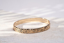 14K YG Barrel Closed Bangle