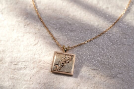 14K YG Square Pendant